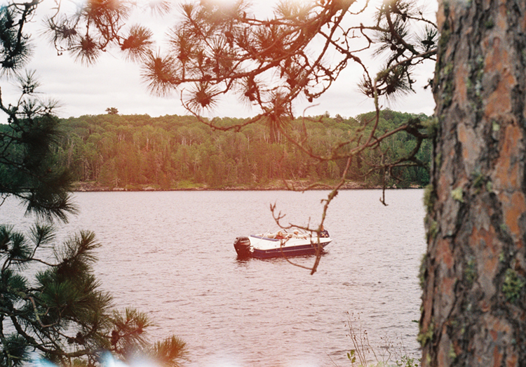 2021 film photo taken on a Pentax K1000 in Minnesota by graphic designer Abbi Roush.