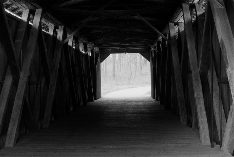 2022 film photo taken on a Pentax K1000 in Iowa by graphic designer Abbi Roush.
