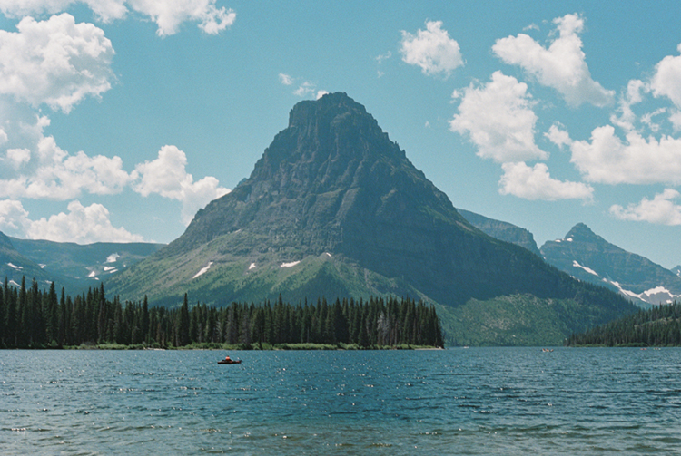 2022 film photo taken on a Pentax K1000 in Montana by graphic designer Abbi Roush.
