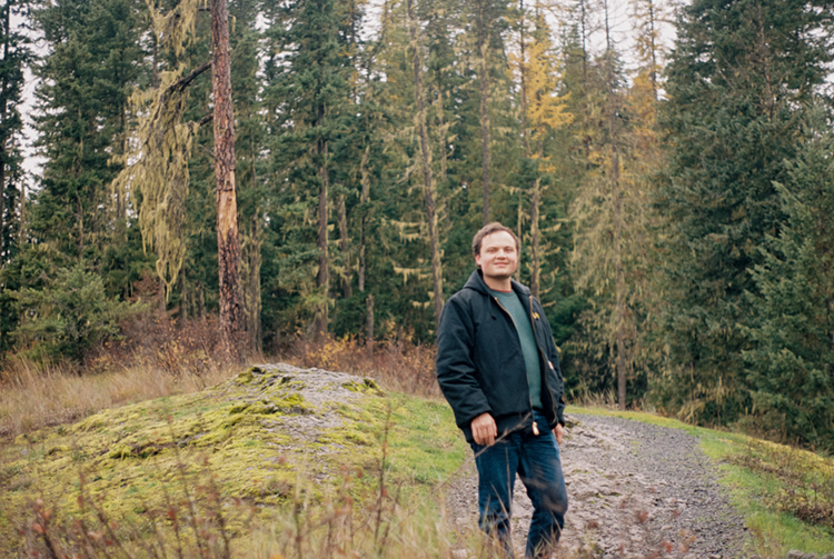 2024 film photo taken on a Pentax K1000 in Idaho by graphic designer Abbi Roush.
